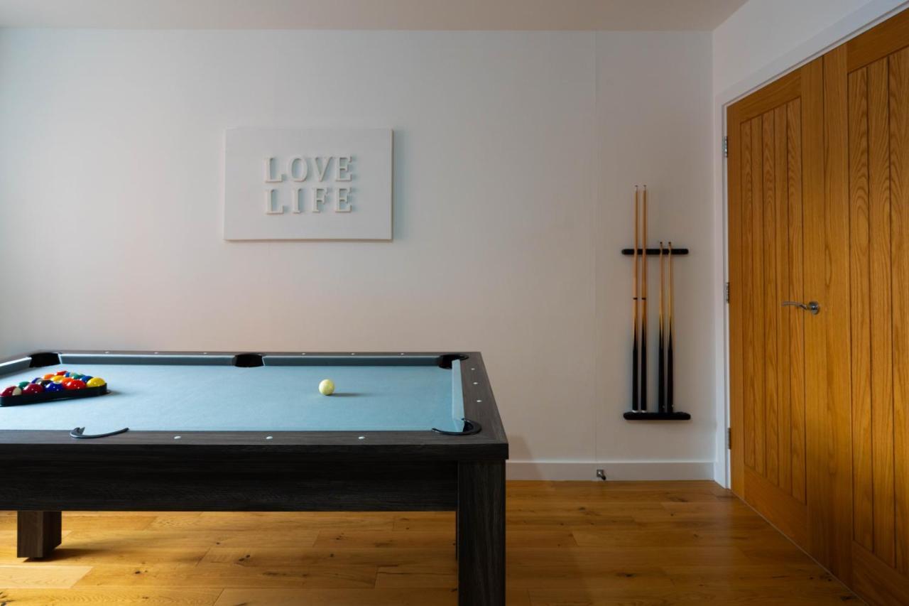 Stunning Townhouse With Pool Table Villa Birmingham Kültér fotó